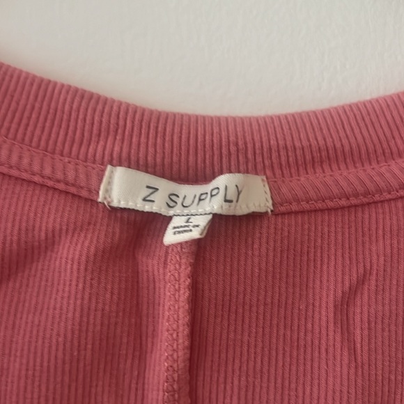 z supply scoopneck tea - Picture 2 of 4